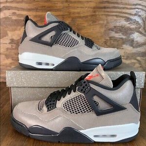 Air Jordan 4 Retro Taupe Haze Size 12 DS Nike Air Jordan 4 Brown Taupe